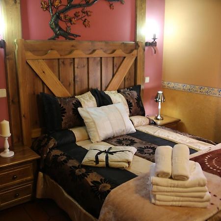 Apartamentos Rurales "La Cabana" Rascafría Exteriér fotografie