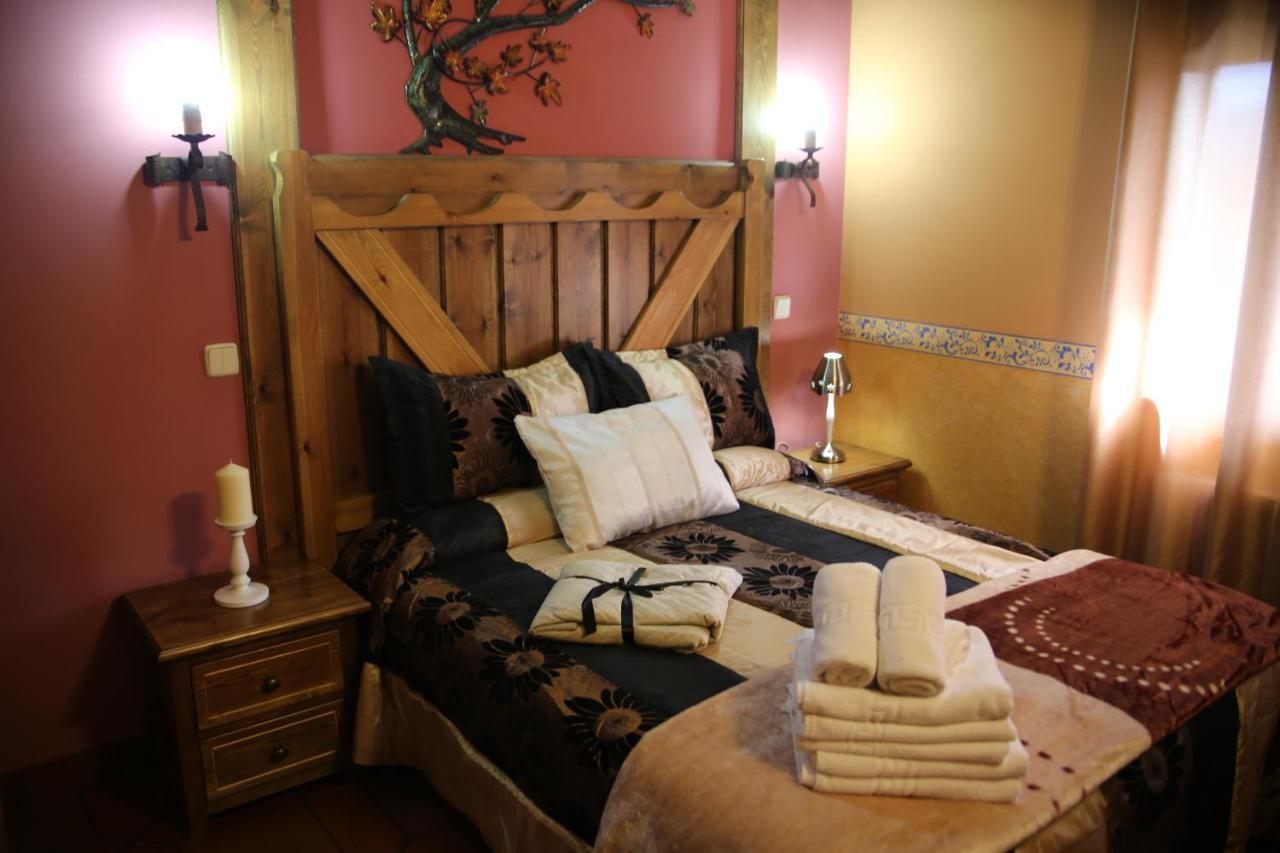 Apartamentos Rurales "La Cabana" Rascafría Exteriér fotografie